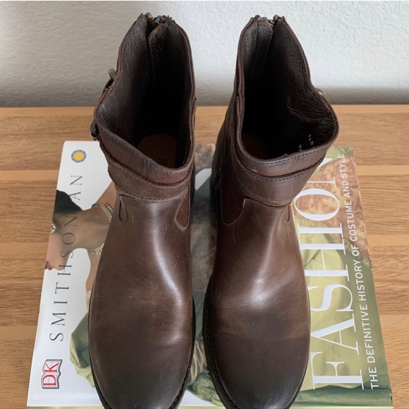 Frye Veronica Strap Zip Short Boots Brown New - Picture 2 of 6